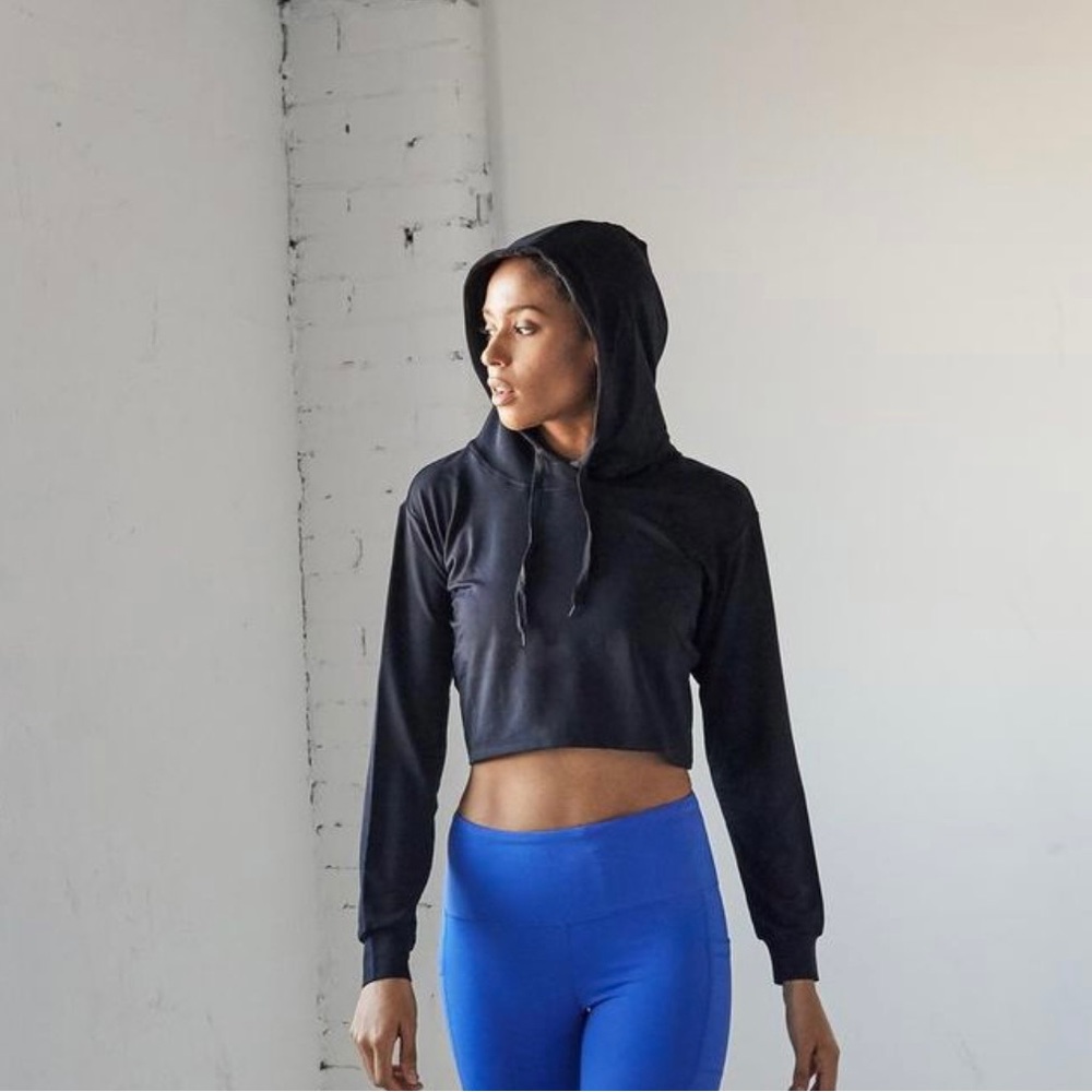 Senita cropped hoodie in black S